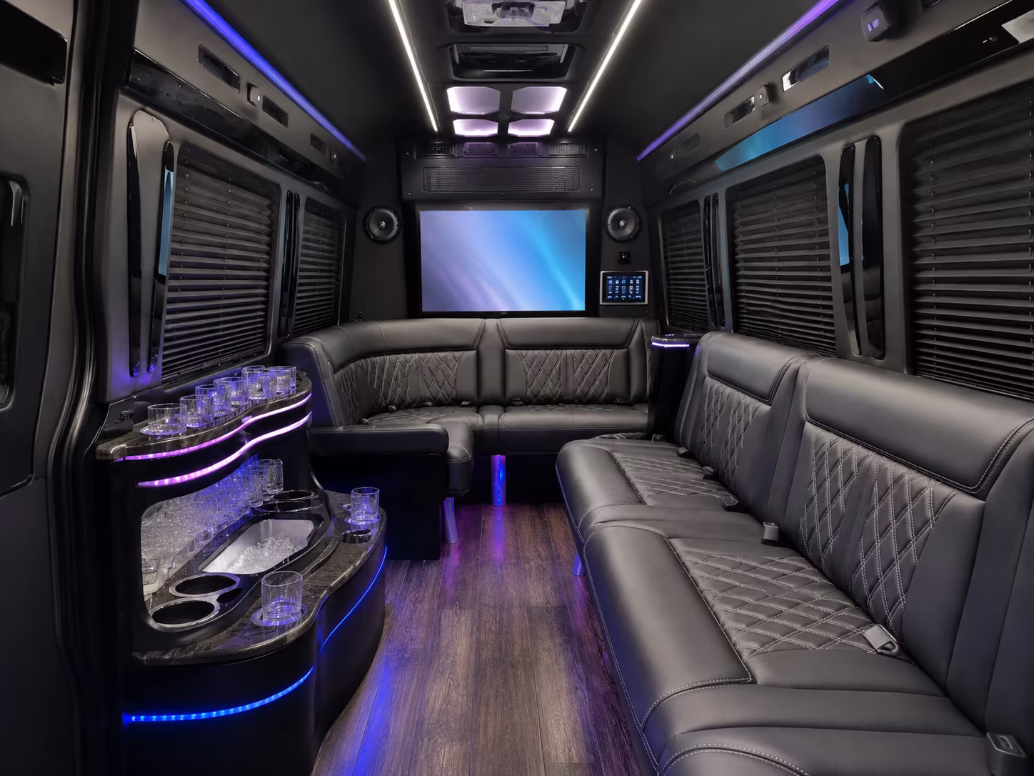 burlesoncharterbuscompany com makes it possible to plan the big fredericksburg run from burleson