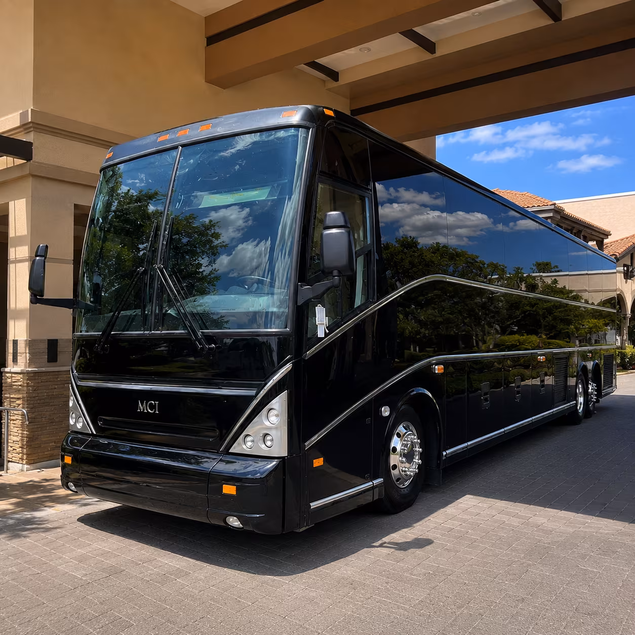 use burlesoncharterbuscompany com for dfw airport transfers and long distance group travel
